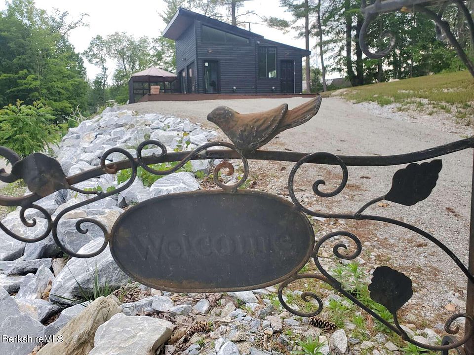 390A Housatonic St, Lenox, MA 01240 Zillow