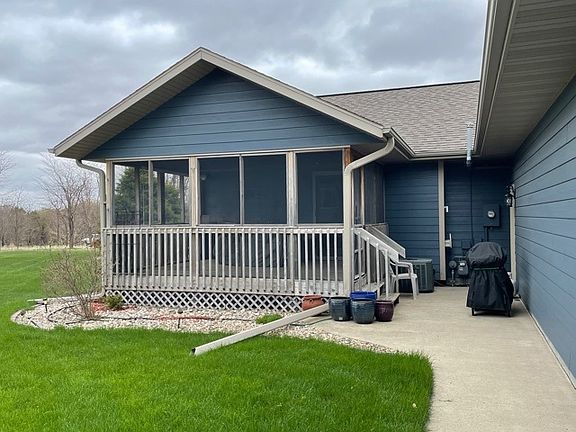 3rd image of 2909 Mulligan Dr