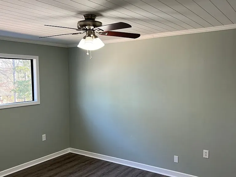 46 Allen Dr — Photo 17