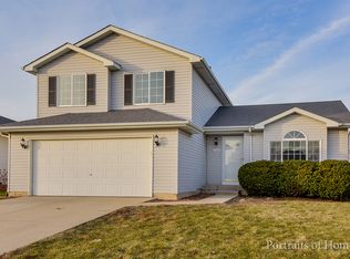 7009 Grantham Dr, Joliet, IL 60431