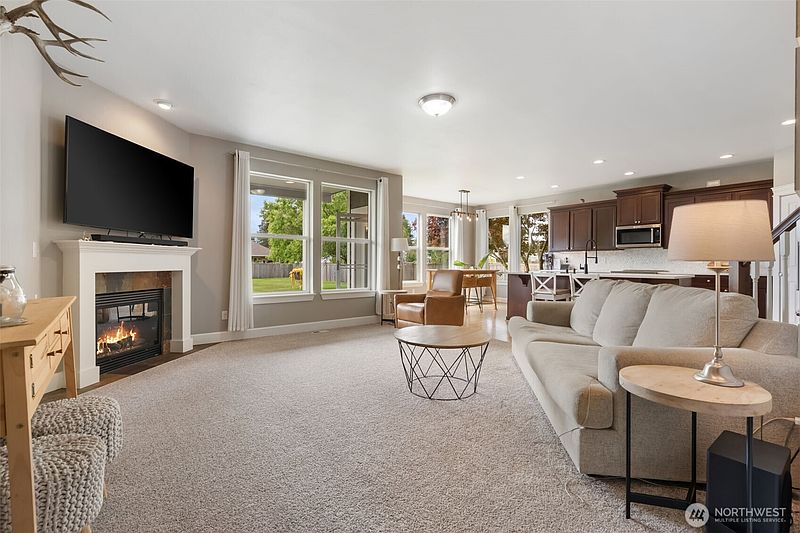 5th image of 17845 Irwin Street SW