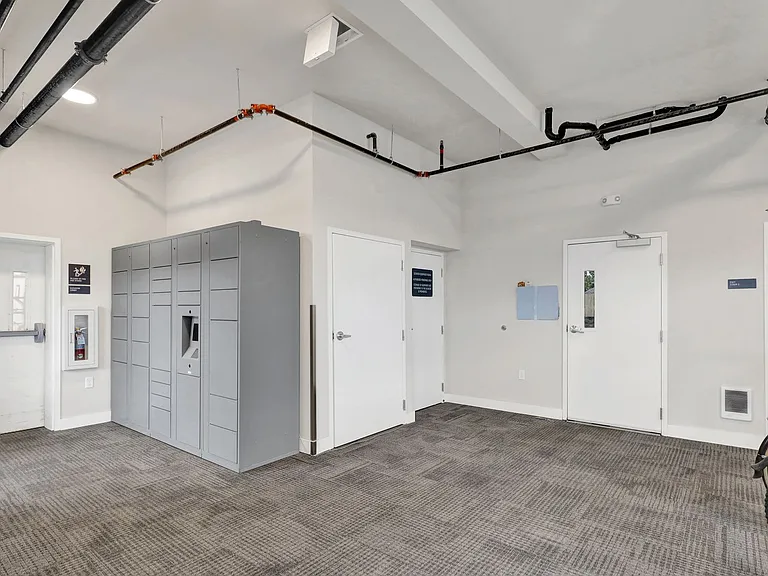 2609 Meridian St — Photo 27