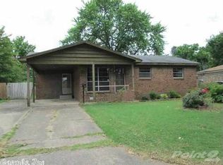 401 Meadow Park Dr, North Little Rock, AR 72117