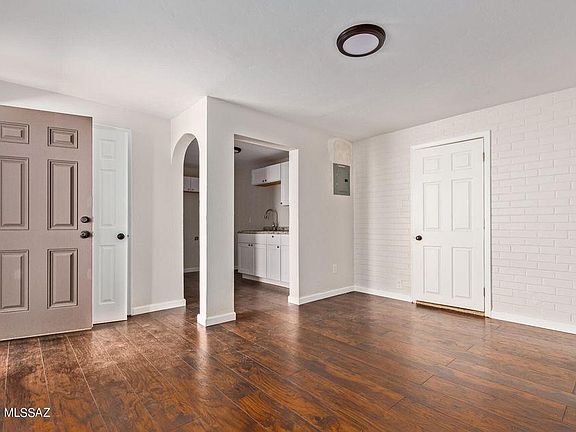4th image of 3812 S Liberty Ave