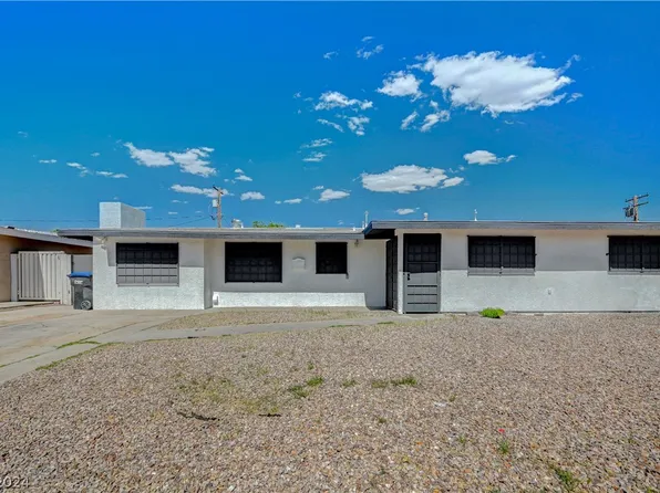 1116 Arrowhead Ave, Las Vegas, NV 89106