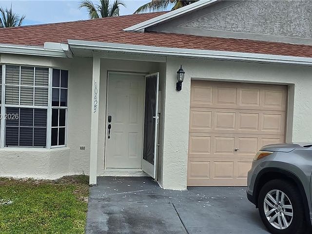1st image of 10423 Boynton Place Cir