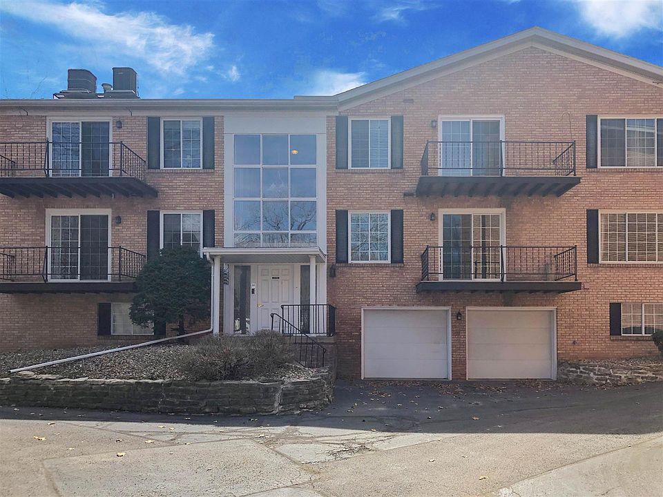 1st image of 6016 N Knoxville Ave APT 203