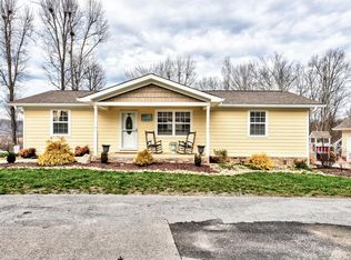 267 Davenport Rd, La Follette, TN 37766