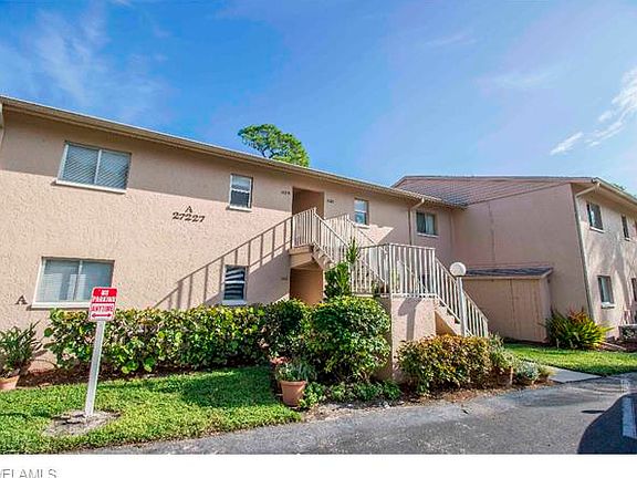 3rd image of 27227 Pullen Ave #25