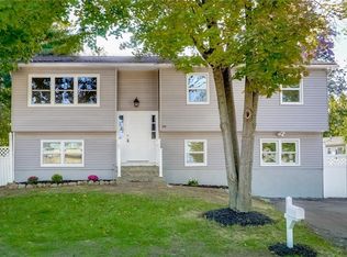 11 Norris St, Garnerville, NY 10923