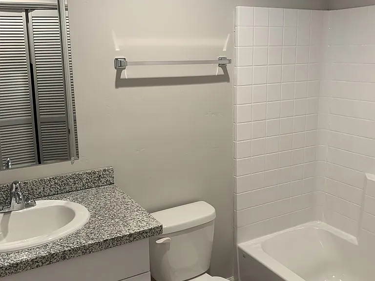 3220 Broad St #111 — Photo 5