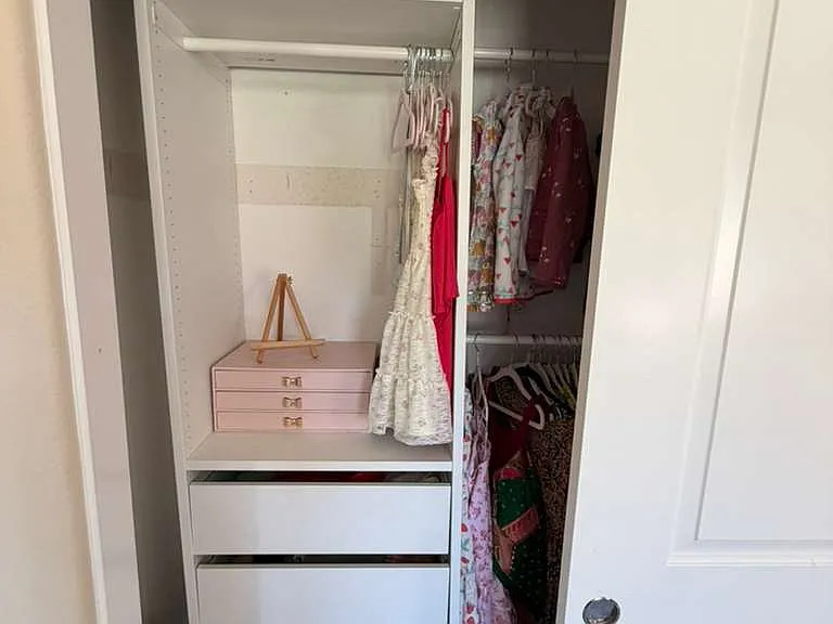 Kids Closet - Full Set