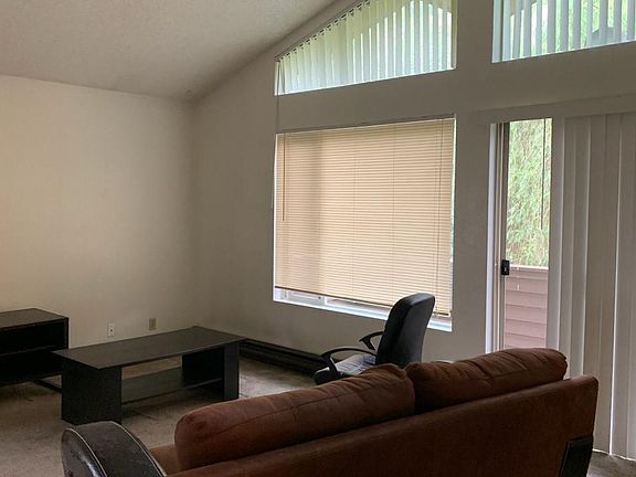 2nd image of 6525 24th Ave NE #4
