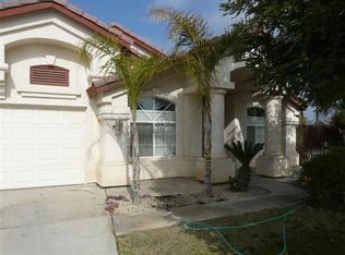 10206 Crandon Park Dr, Bakersfield, CA 93312
