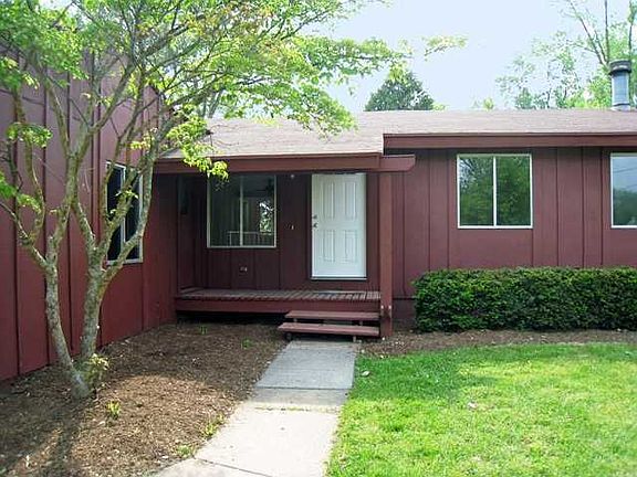 2nd image of 6021 E Hardy Ave