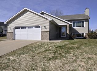 3531 Kelsey Ln SW, Rochester, MN 55902