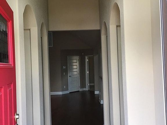 5th image of 3208 Hillstone Ave