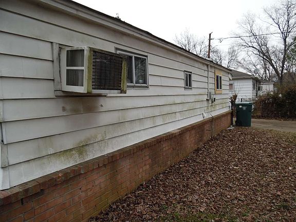 4th image of 1642 Helsley St