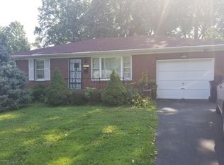 4439 Savage Dr, Shively, KY 40216
