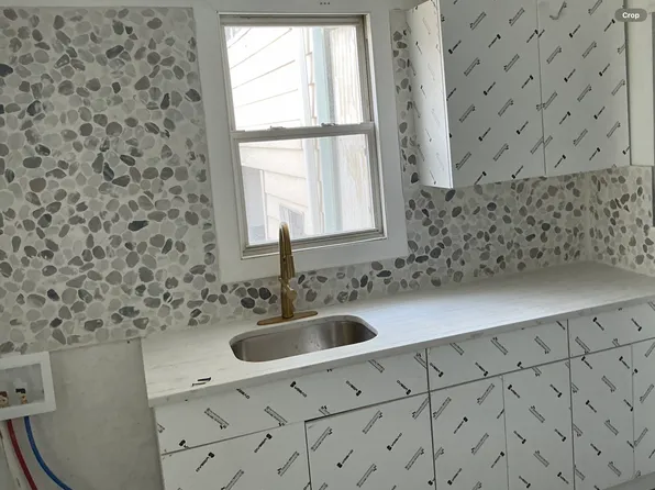 117 S 3rd St, Minersville, PA 17954