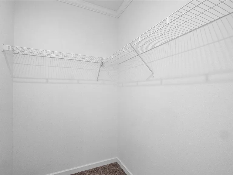 1284 Plymouth Pl — Photo 47