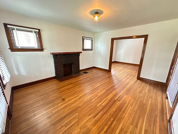 3rd image of 435 E 15th Ave #2