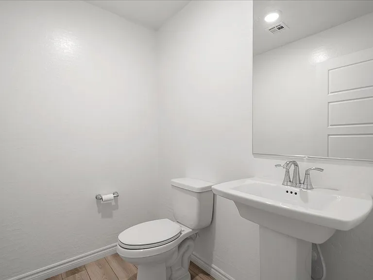 6152 Foxes Dale St — Photo 10