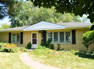 6N351 Maple Ave, Wood Dale, IL