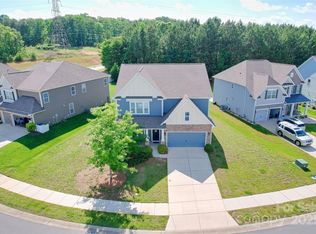 3023 Spinner Ct, Denver, NC 28037