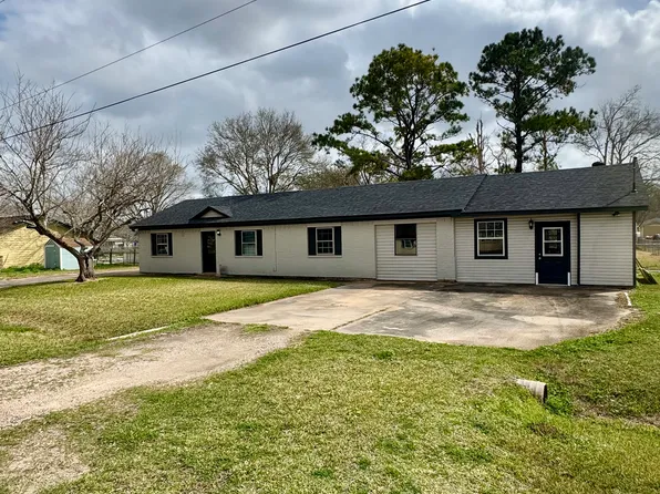 1117 County Road 515, Brazoria, TX 77422