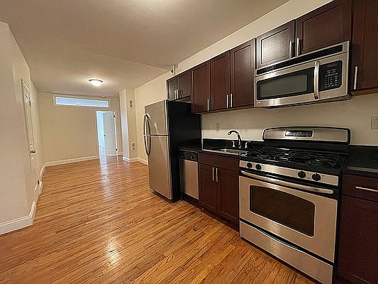 1st image of 226 Atlantic Ave APT 4L