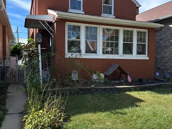 (undisclosed Address), Berwyn, IL 60402