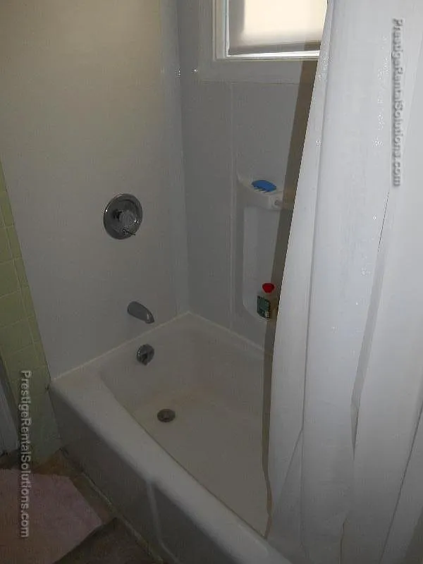 1 bed, 1.0 bath, 500 sqft, $1,750 — Photo 4