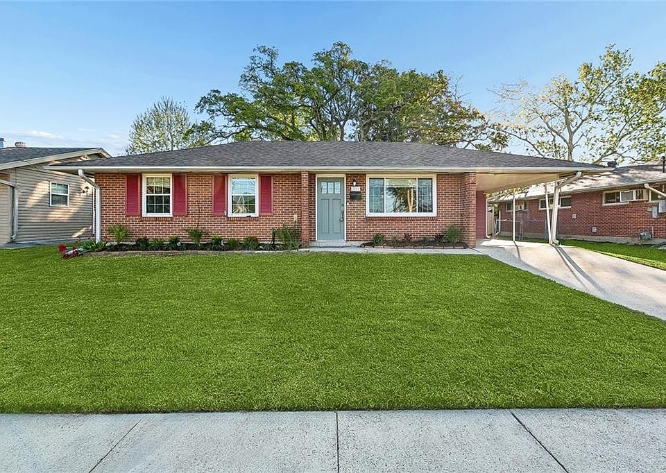 1st image of 2209 Green Acres Rd