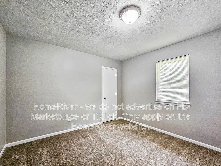 3006 Stanton Rd SE — Photo 12
