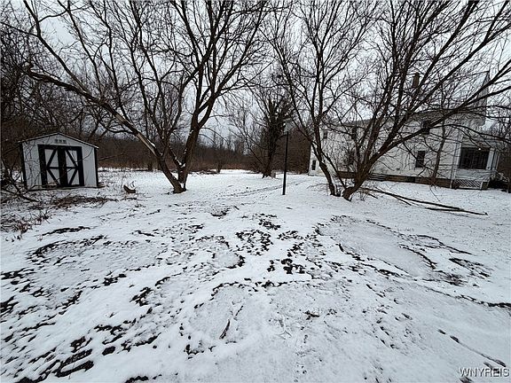 5th image of 8470 Lapp Rd