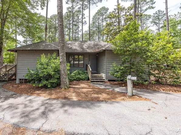 2387 W Cedar Ln, Pine Mountain, GA 31822