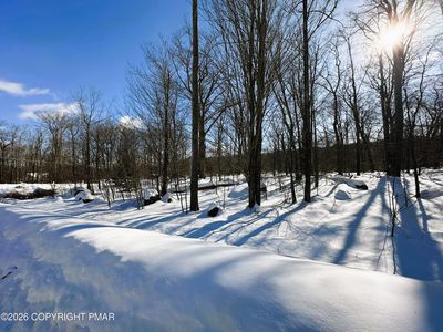 Noah Ct #13, Canadensis, PA, 18325