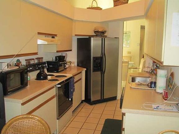 4th image of 3311 Water Oak Dr