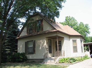 508 S 6th Ave W, Newton, IA 50208