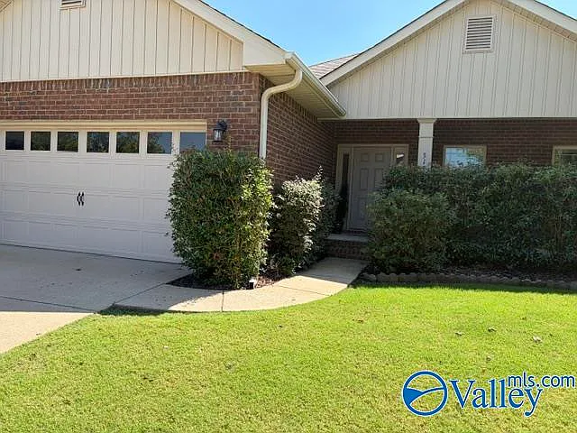 313 Beaver Ridge Trl
