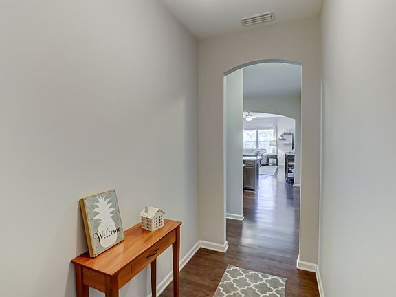 3rd image of 5221 Crystal Lakes Dr