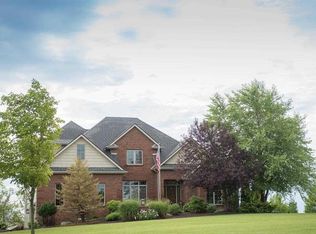 10433 N 300 E, Roanoke, IN 46783