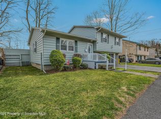 107 Delaware St, Archbald, PA 18403