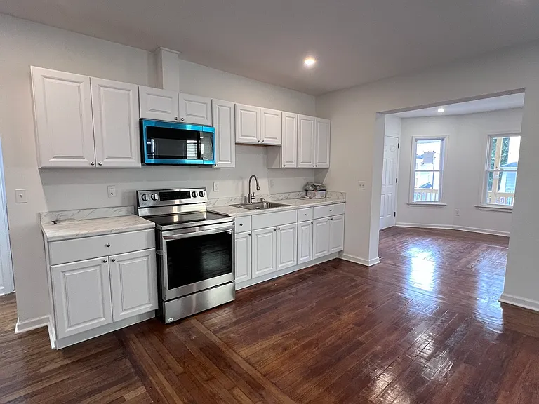 36 Vermont St #2 — Photo 12