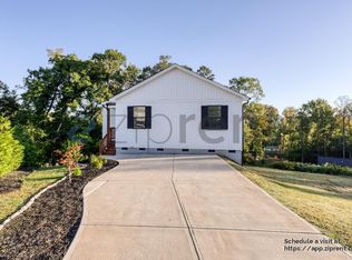 106 Snyder Ct NE, Concord, NC 28025