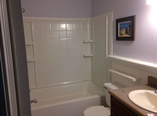 1112 Puritan Dr, Sharon, PA 16146