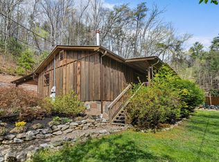 3767 Knight Hollow Rd, Sevierville, TN 37876