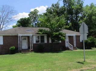 21 Willow Dr, Sumter, SC 29150