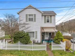853 Perry St, Ellwood City, PA 16117